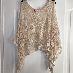 Betsy Johnson knit top